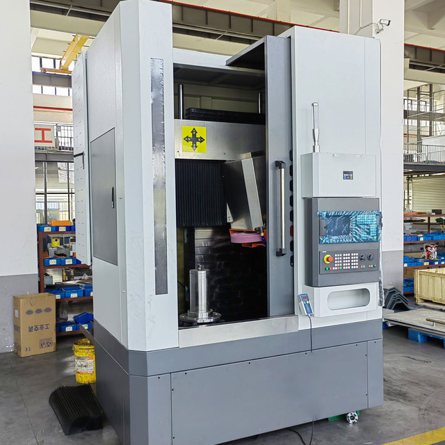آلة طحن أسطواني خارجية CNC العمودية لقطع غيار العمود