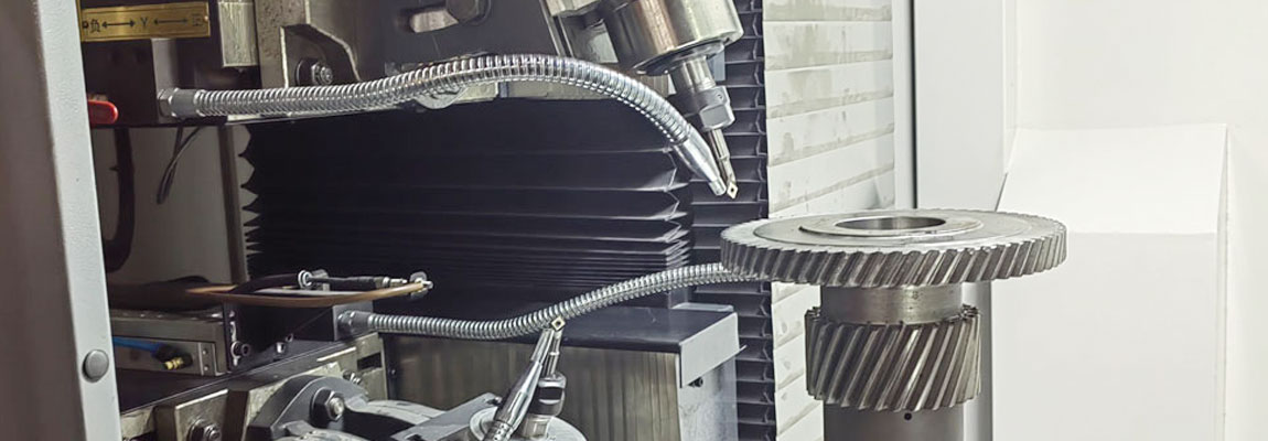 الترس بآلة الترس