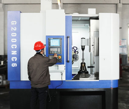 G200 Gear Hobber Success في بلجيكا: القبول الكامل